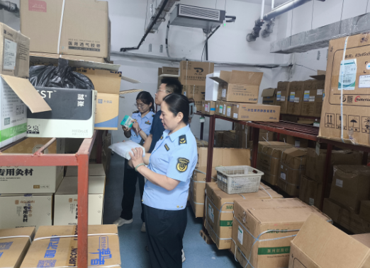 山东省梁山县市场监管局开展医疗器械不良事件监测跨部门监督检查